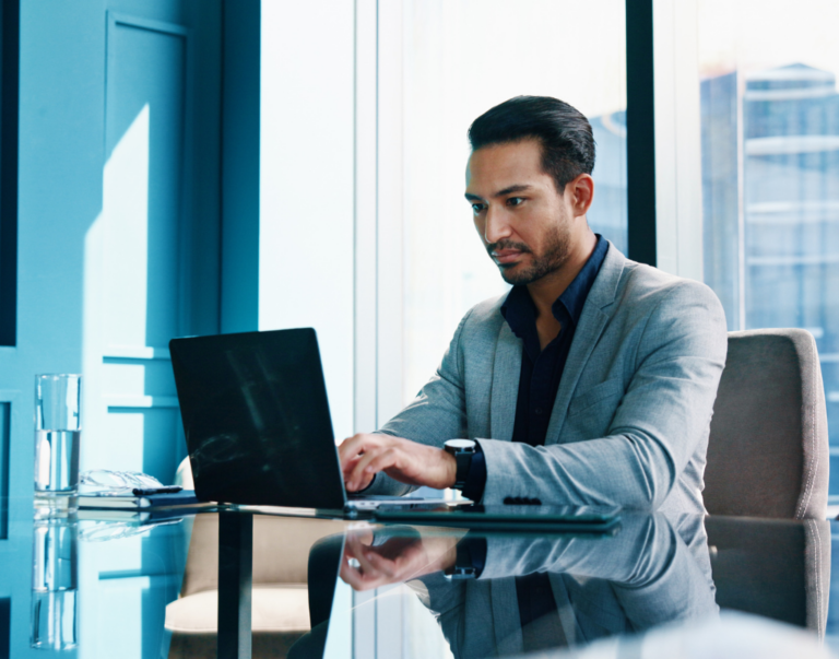image-homme-qui-travaille